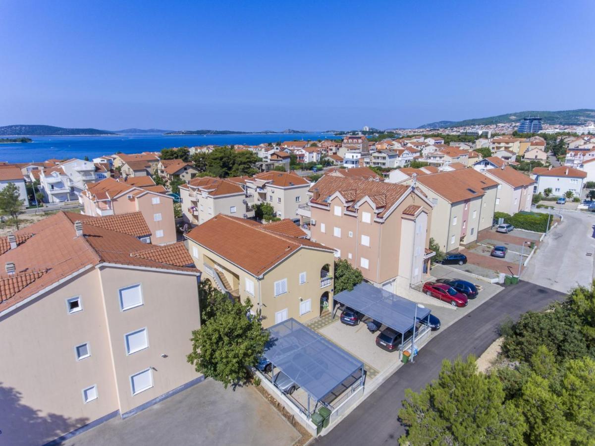 Apartments Dalibor Vodice Eksteriør bilde