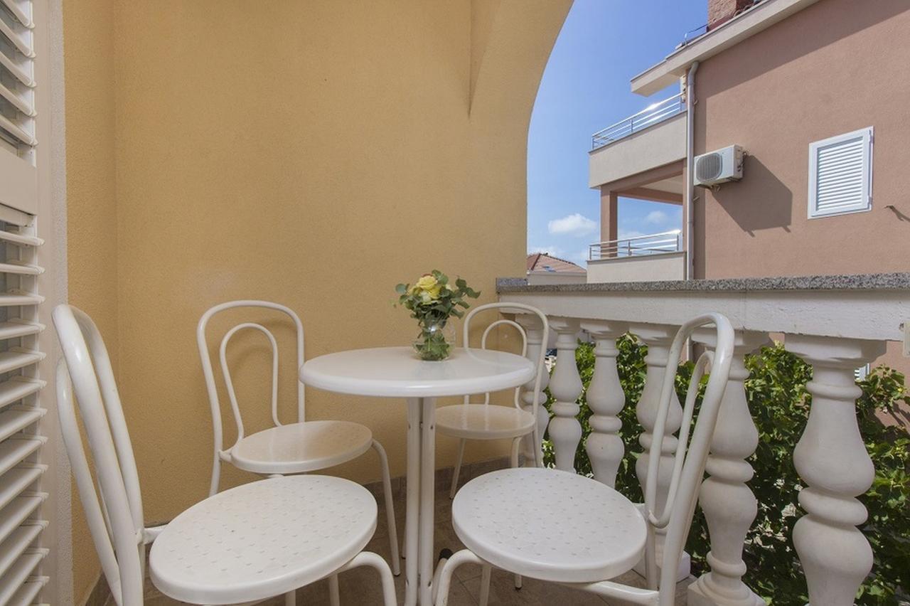 Apartments Dalibor Vodice Eksteriør bilde